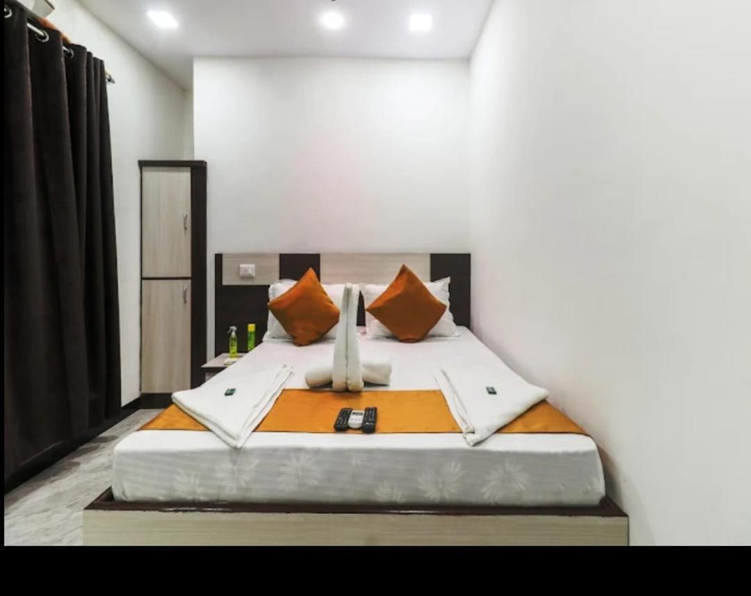 Shubham Residency Mahape Hotel Нави Мумбай Екстериор снимка