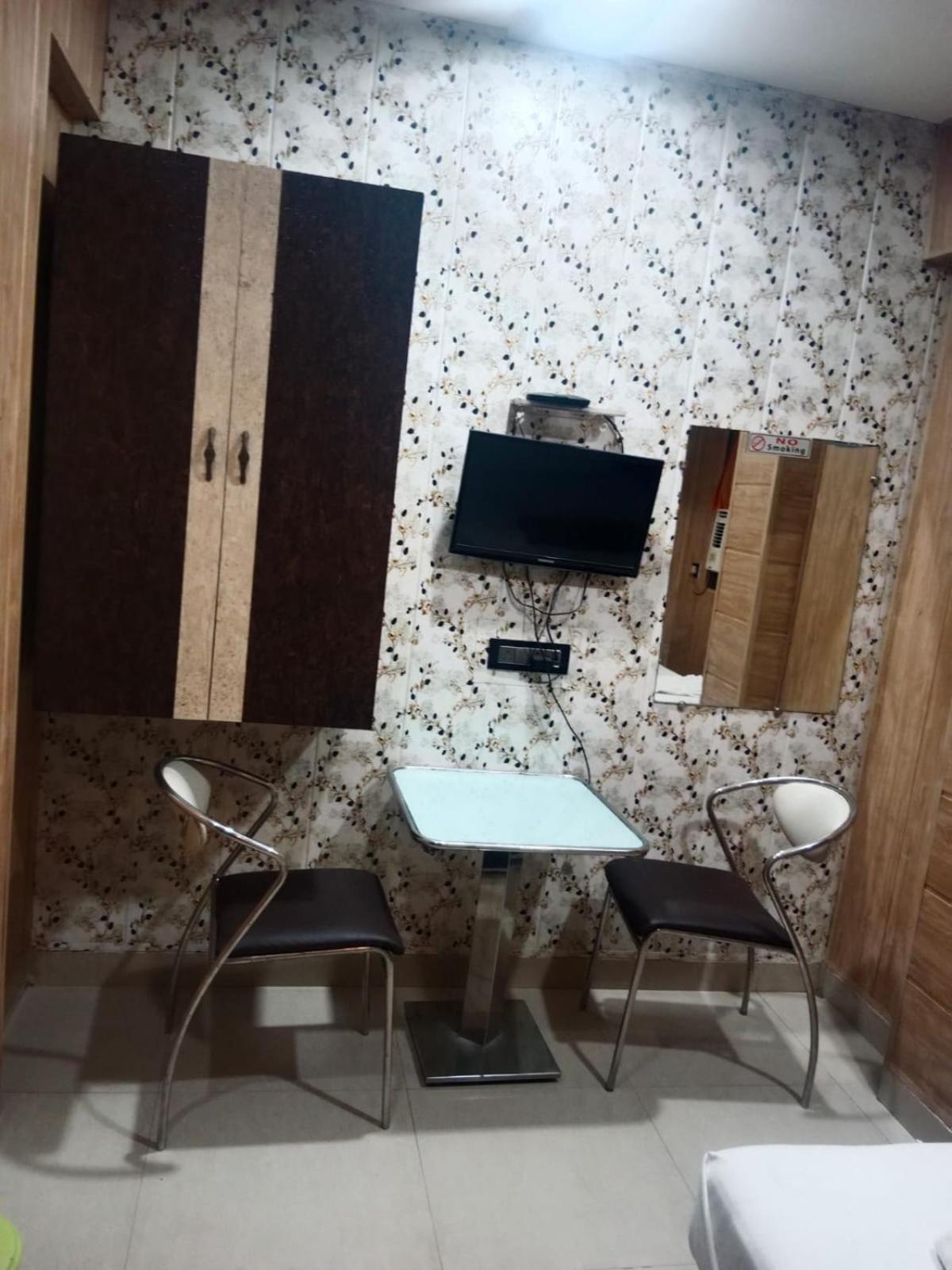Shubham Residency Mahape Hotel Нави Мумбай Екстериор снимка